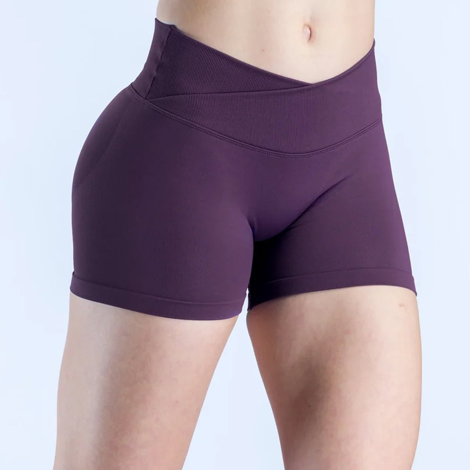 Seamless Knitted Womens Yoga Fitness Sports Three-Quarter Shorts