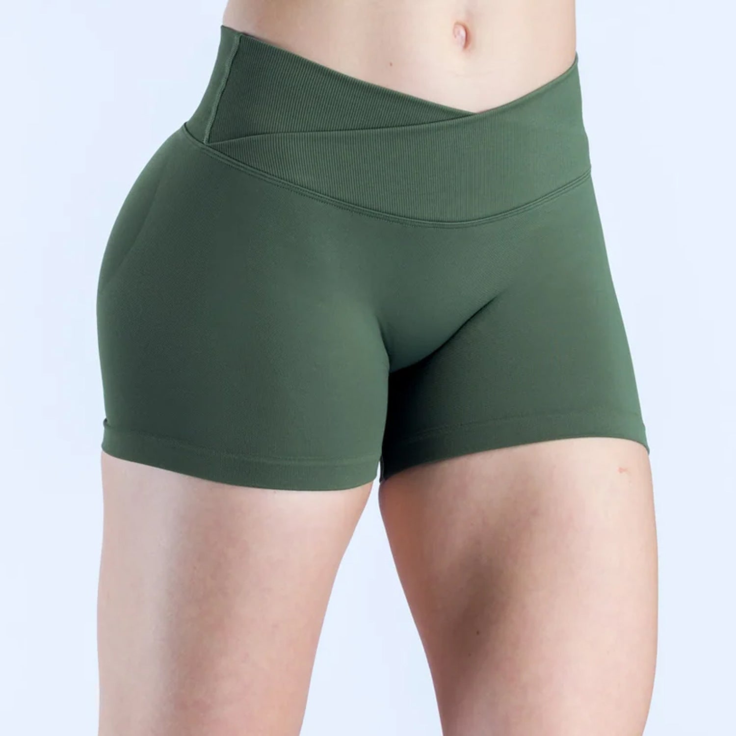 Seamless Knitted Womens Yoga Fitness Sports Three-Quarter Shorts