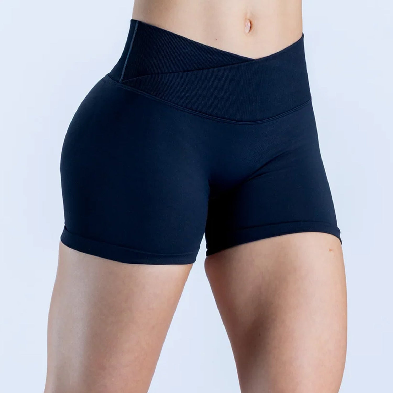 Seamless Knitted Womens Yoga Fitness Sports Three-Quarter Shorts
